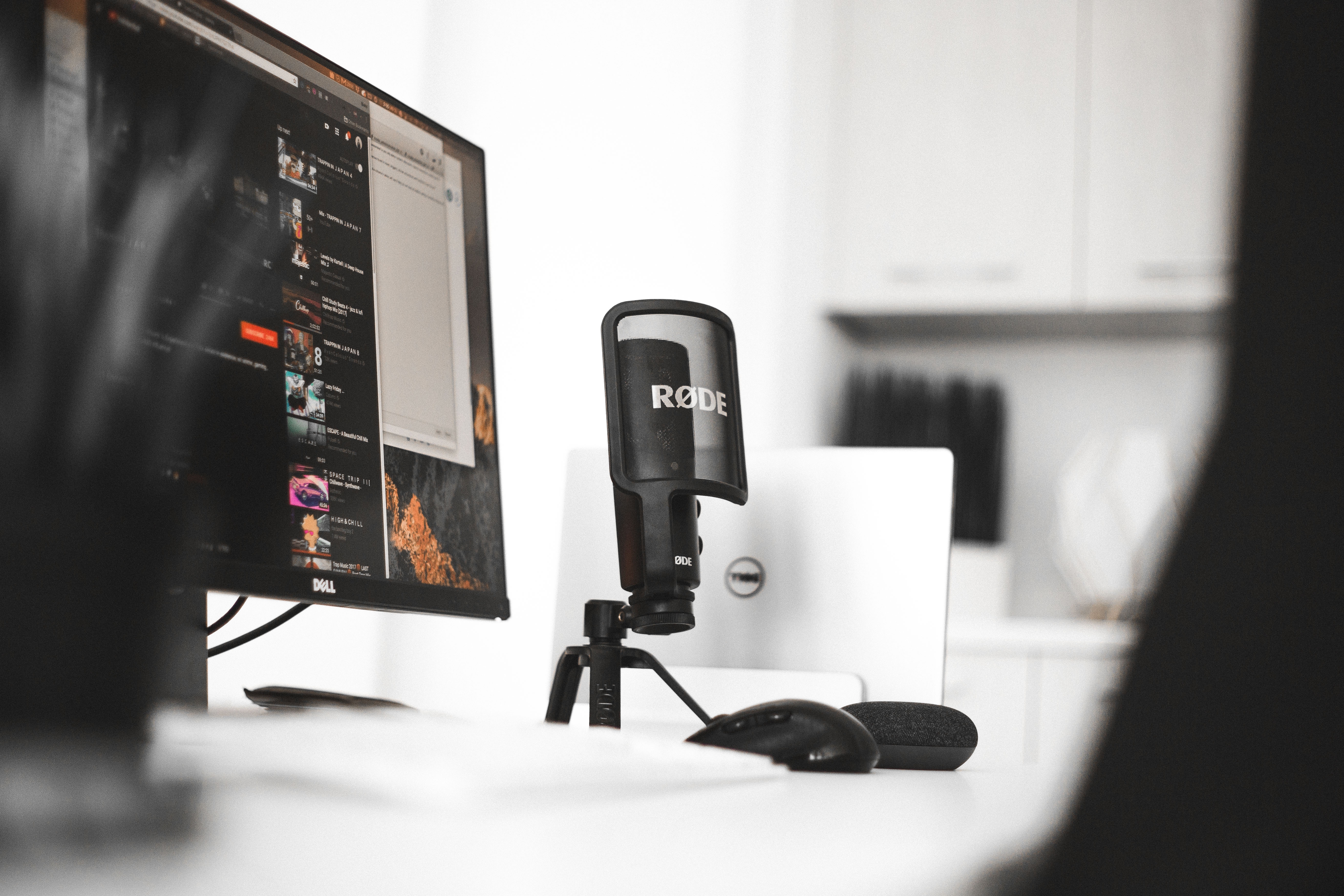 blake-connally-590844-unsplash podcast kursus